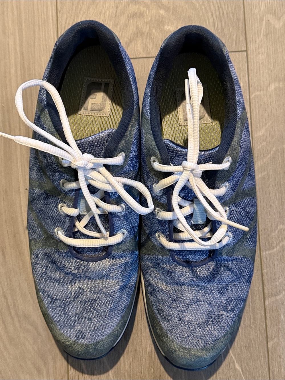 FootJoy blue ladies waterproof superflex golf shoes with White Laces, sz 7.5